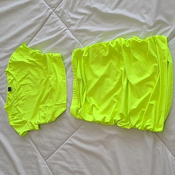 Bodycon Skirt & Tee Set - Picture 1 of 4